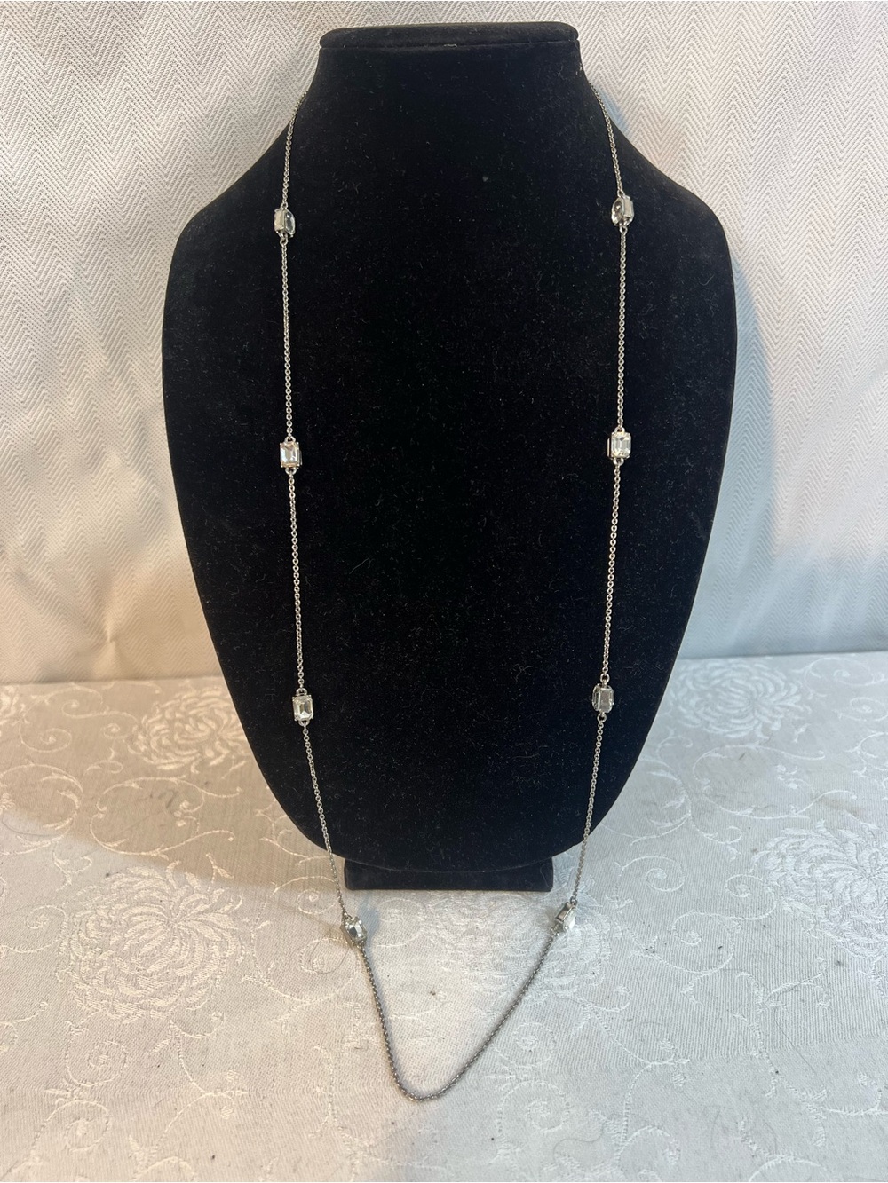 Ann Taylor Station Necklace Silver Tone Chain Rectangular Cut Rhinestones